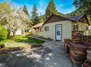 10225 Shady Ln, Bonner, MT 59823