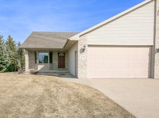 815 Rundquist Way, Kimberly, WI 54136