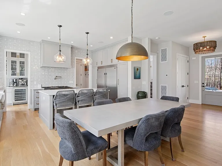 26 Laurel Trl — Photo 12