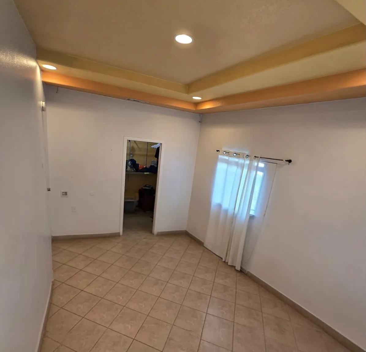 1 bed, 800 sqft, $1,500 — Photo 2