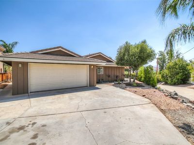29041 Lupin Pl, Canyon Lake, CA, 92587