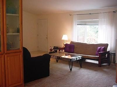 3rd image of 752 El Pozo St