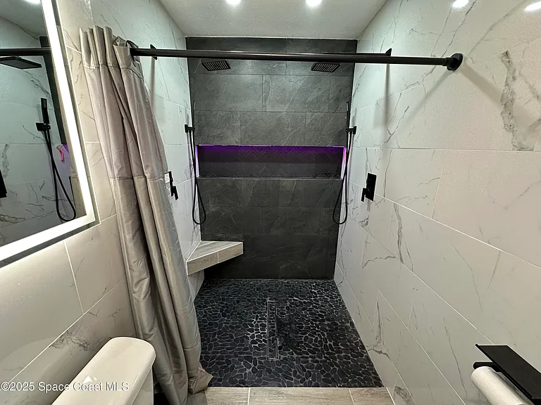 3782 Catalina Dr — Photo 15