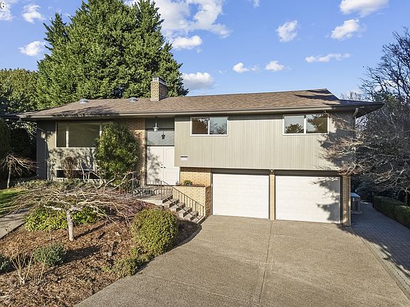 4th image of 15158 SE La Marquita Way