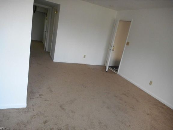5th image of 2716 Jamestown Ave APT 1B