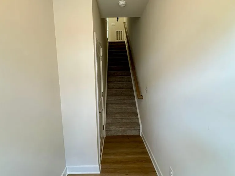 5021 Chinook Ln — Photo 2