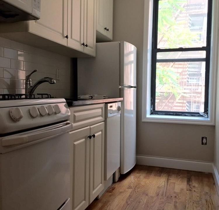 1st image of 433 E 80th St APT 8