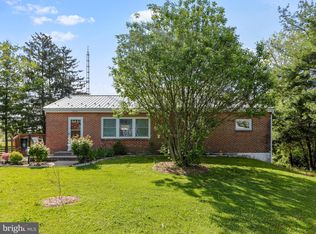 9276 Rabbit Rd S, Greencastle, PA 17225
