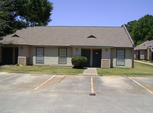 402 Lee Dr APT 4C, Baton Rouge, LA 70808