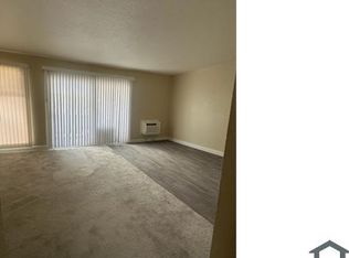 10192 Beardon Dr #4, Cupertino, CA 95014