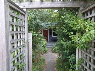 8838 30th Ave SW, Seattle, WA 98126