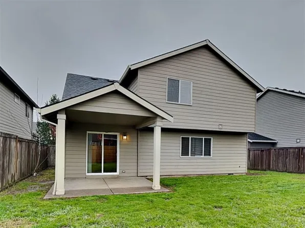 1184 Foxglove St, Woodburn, OR 97071