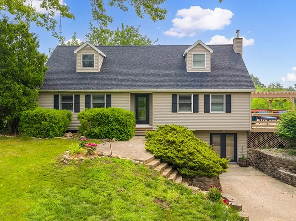 12789 Monagan Hwy, Tipton, MI 49287