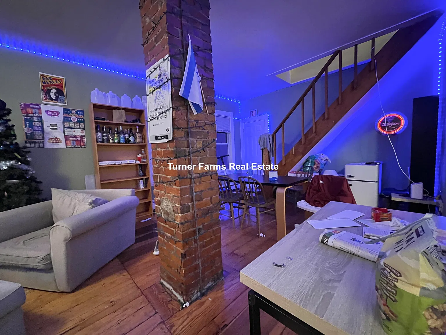 4 bed, 9999 sqft, $6,300 — Photo 4