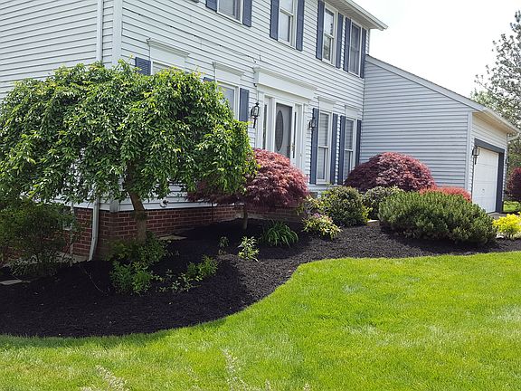 4th image of 8473 Acadia Dr