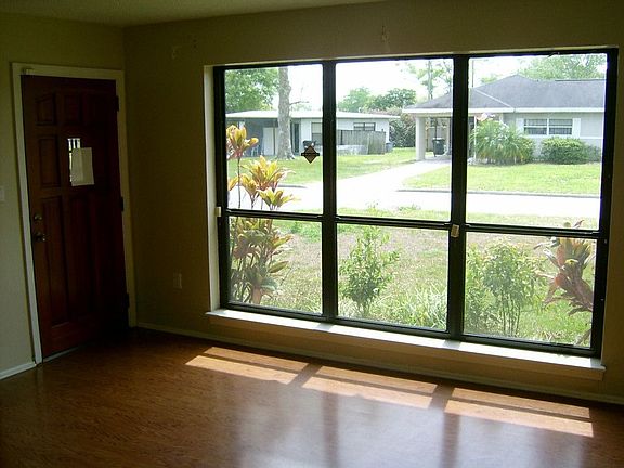 family room window
