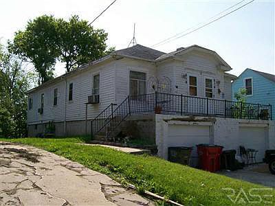 1st image of 816-818 N Dakota Ave