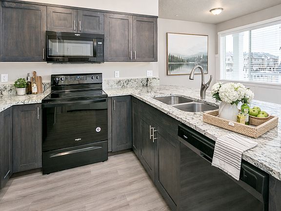 2nd image of 10201 Cherry Ln #P304