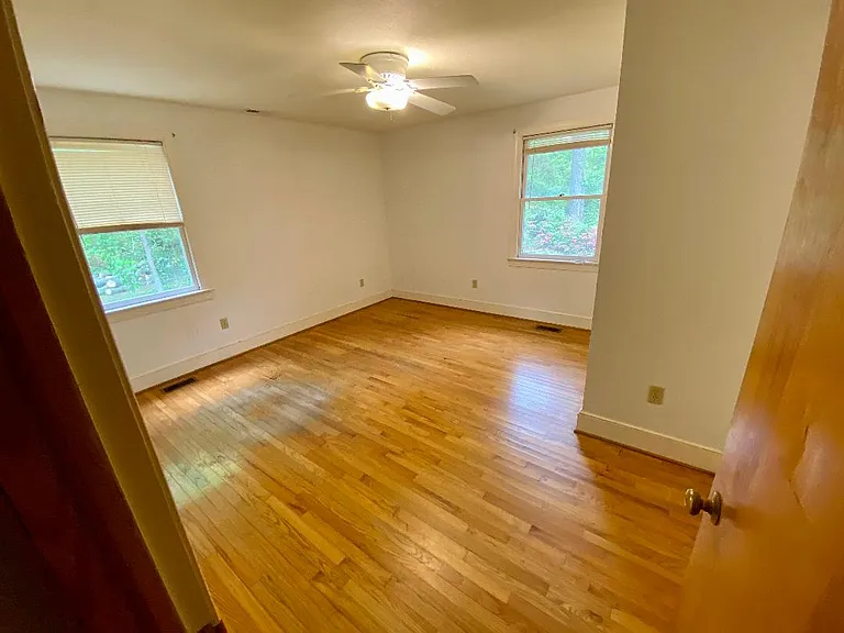 Downstairs Bedroom 1
