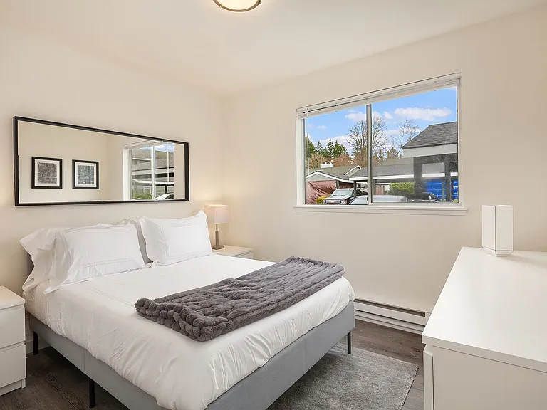 Northview Terrace — Photo 15