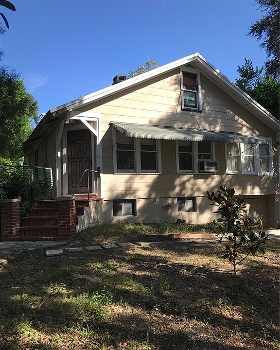 1st image of 444 W Montrose St