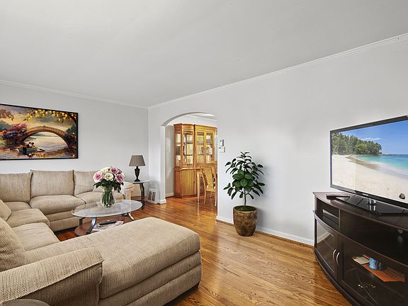 5th image of 5412 N Nashville Ave