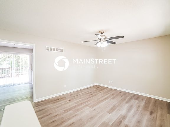5th image of 2021 N York St