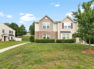 428 Sandybrooke Dr, High Point, NC 27265
