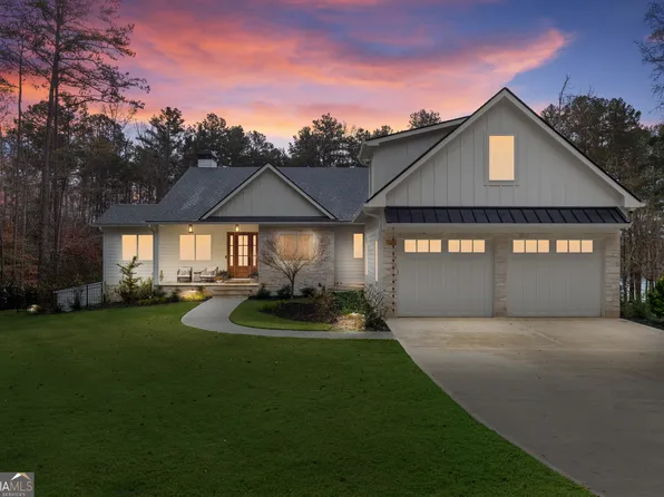 340 Foxy Ln, Martin, GA 30557