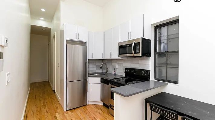 Rented by Nooklyn NYC LLC | media 14