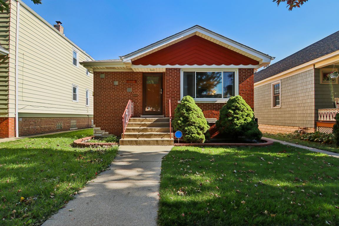 S Exchange Ave-S2510-001.jpg