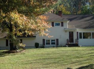 15 Rale Ter, Livingston, NJ 07039