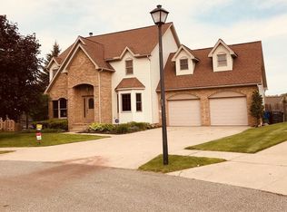 5088 N Jarrod Ct, Erie, PA
