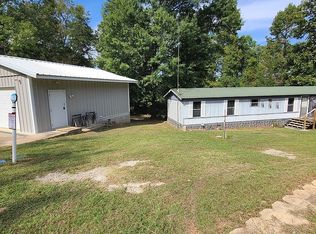 1110 Lakeside Dr, Jefferson, TX 75657