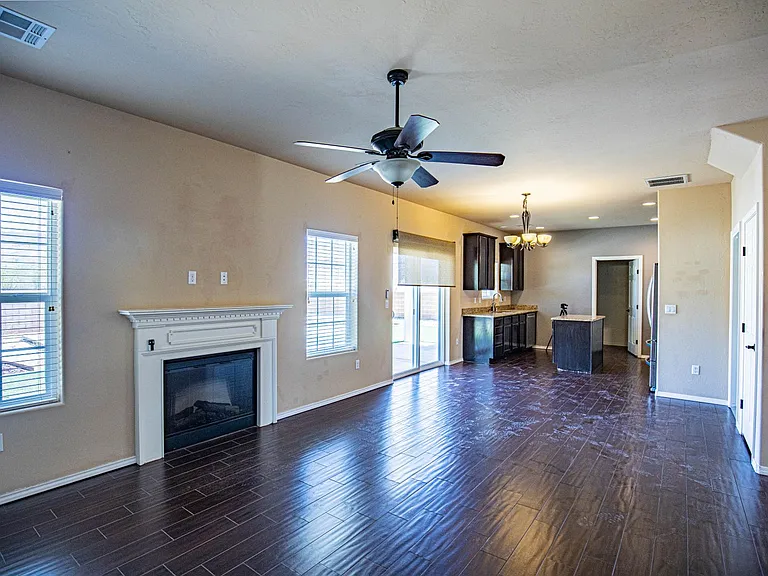 1501 Galway Dr — Photo 22