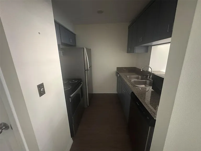 2800 Jeanetta St #1209 — Photo 3