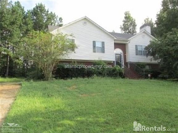 2nd image of 203 Cobblestone Ln