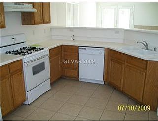 1st image of 3027 W Hammer Ln