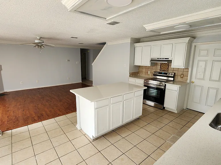 7219 Lighthouse Rd — Photo 4