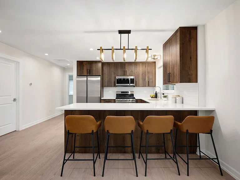 511 Forest Ave #2 — Photo 2