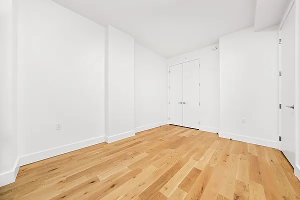 Rented by Nooklyn NYC LLC | media 30