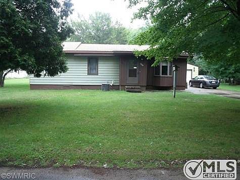 3rd image of 8470 Grant St