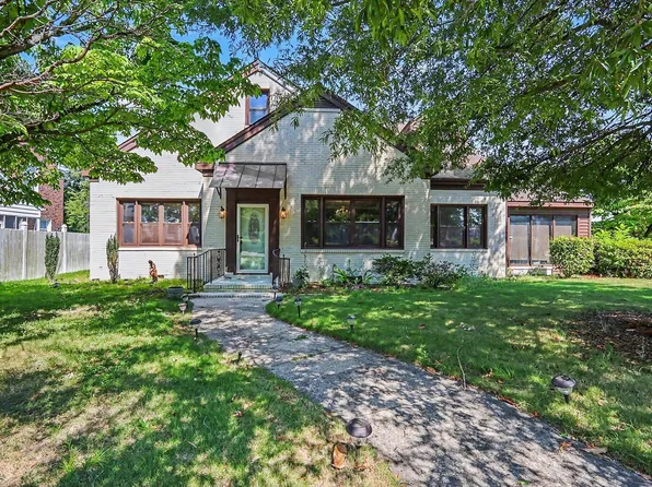 300 S Layton Ave, Dunn, NC 28334