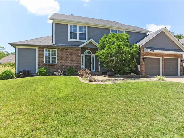 8120 NW Delta Dr, Kansas City, MO 64151