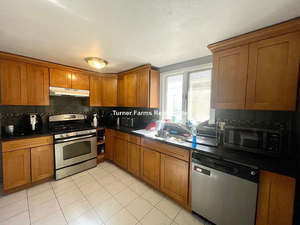 1st image of 53 Bristol Rd #22
