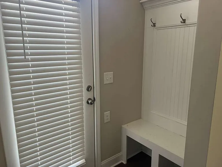 1645 Upper Park Rd — Photo 19
