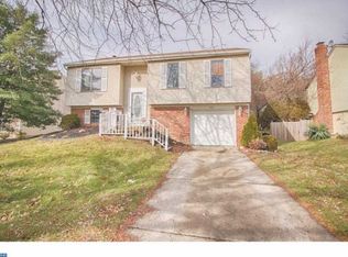 8501 Wyndam Rd, Pennsauken, NJ 08109