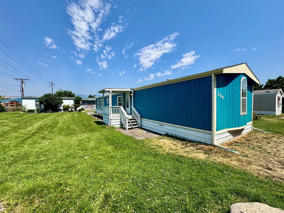 1st image of 204 N Travois