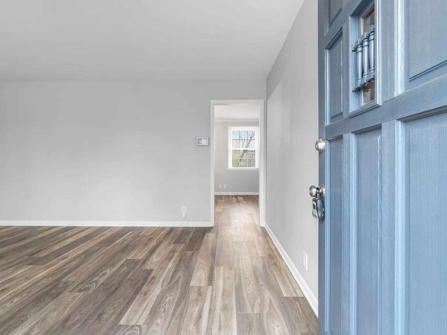 2 bed, 1.5 bath, 1825 sqft, $1,750 — Photo 2