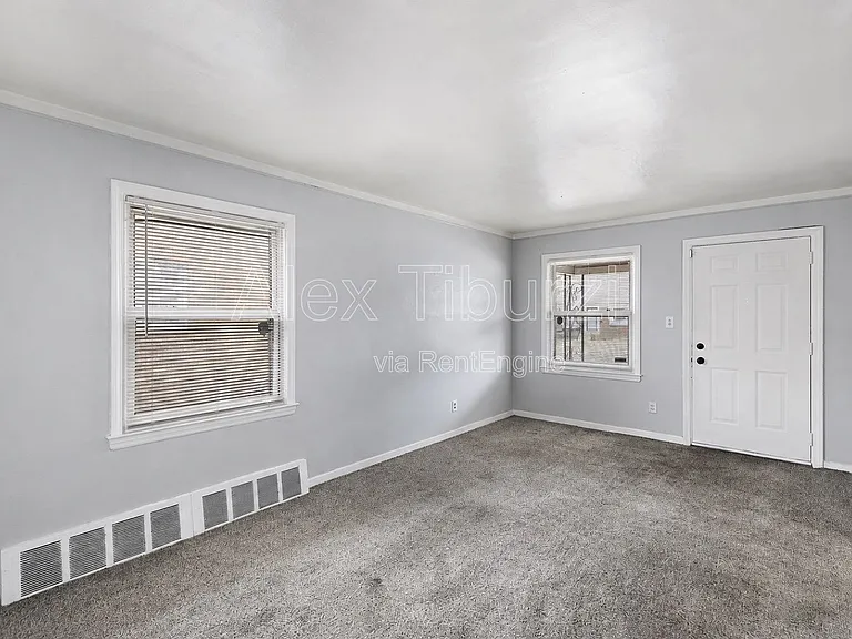 6301 Lodewyck St — Photo 8